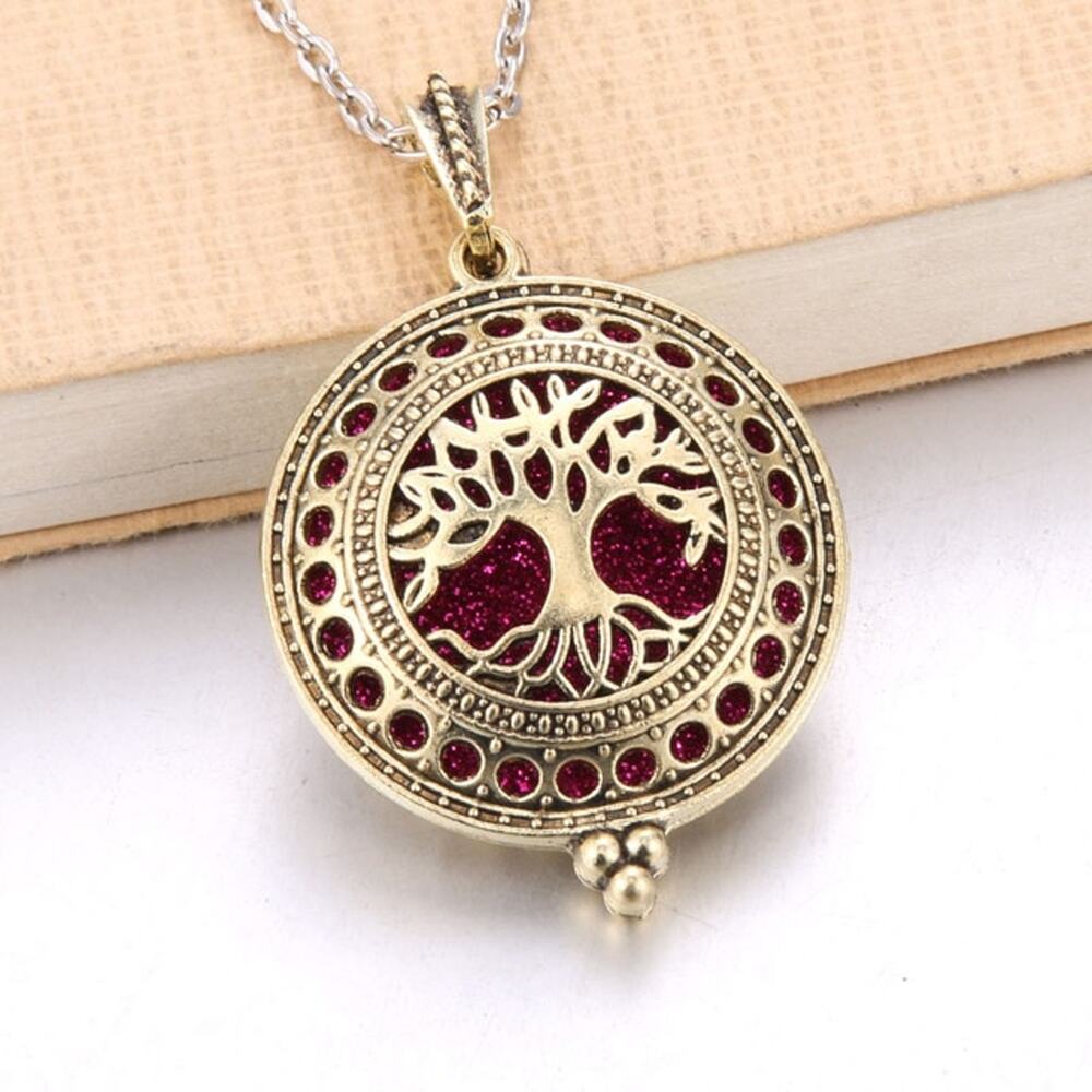 Aromatherapy Diffuser Necklaces (with 1 pad)